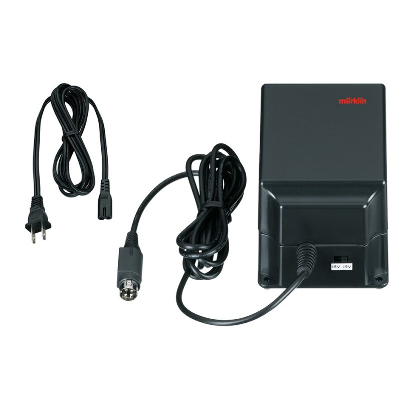 Märklin 60045 Switched Mode Power Pack 50/60 VA, 100 - 240 Volts, USA