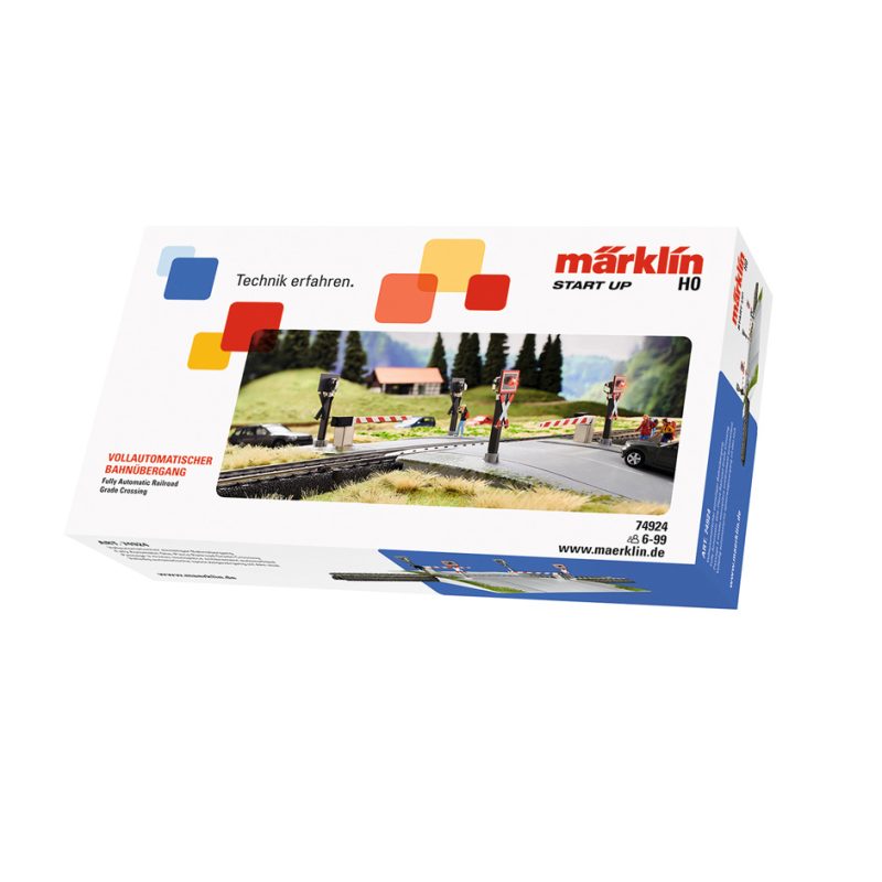 Märklin Start up - Fully Automatic Railroad Grade Crossing (74924)