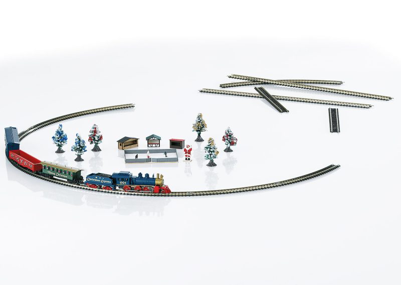 Märklin Christmas Starter Set. Steam Freight Train with an Oval of Track (81845)