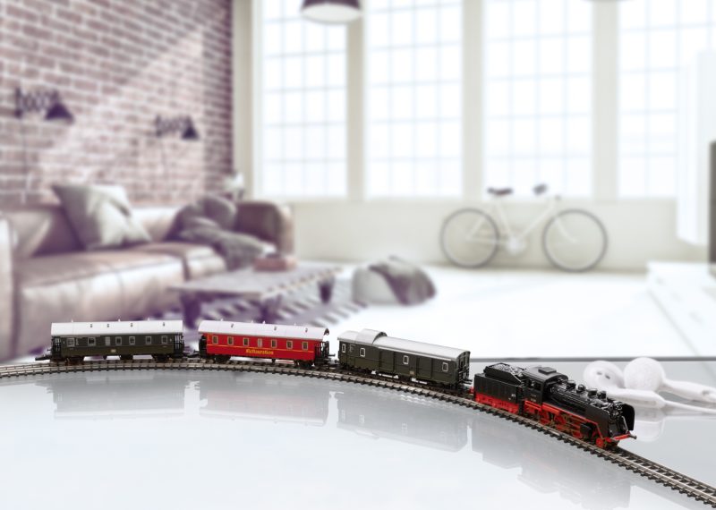 Märklin "Museum Passenger Train" Starter Set with a Class 24 Steam Locomotive (81874)