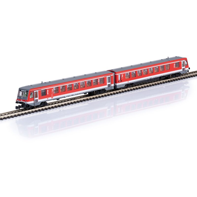 Märklin 88700 Class 628.2 Diesel Powered Rail Car with a Class 928.2 Cab Control Car