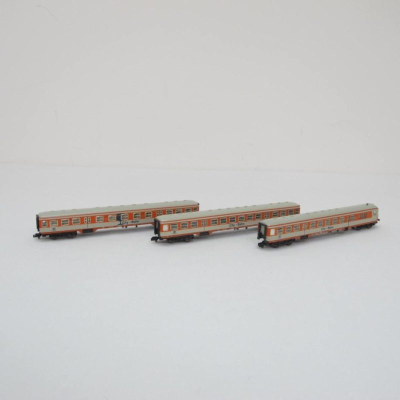 S-Bahn 4-part set with diesel 218 and 3 carriages - Image 12
