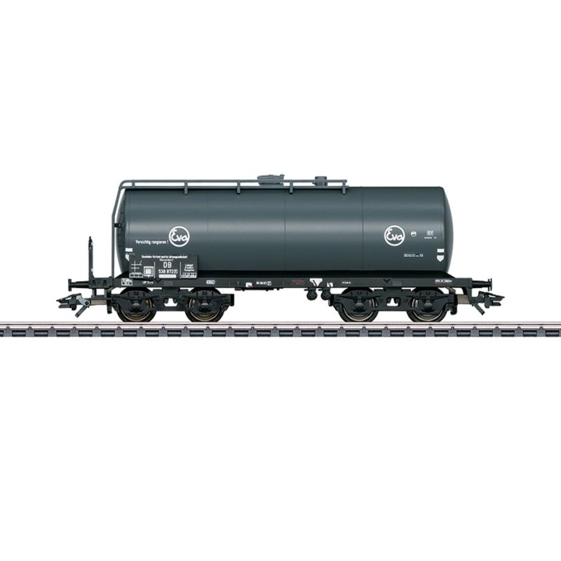 Märklin "EVA" Standard Design Tank Car (46539)