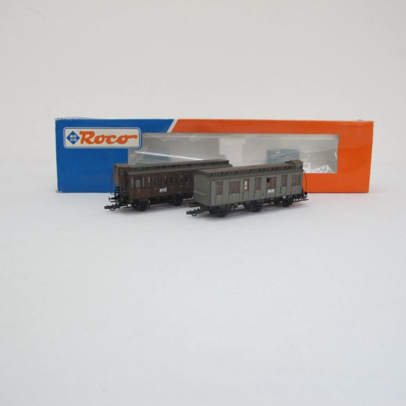 Set of 2 K.P.E.V. compartment cars