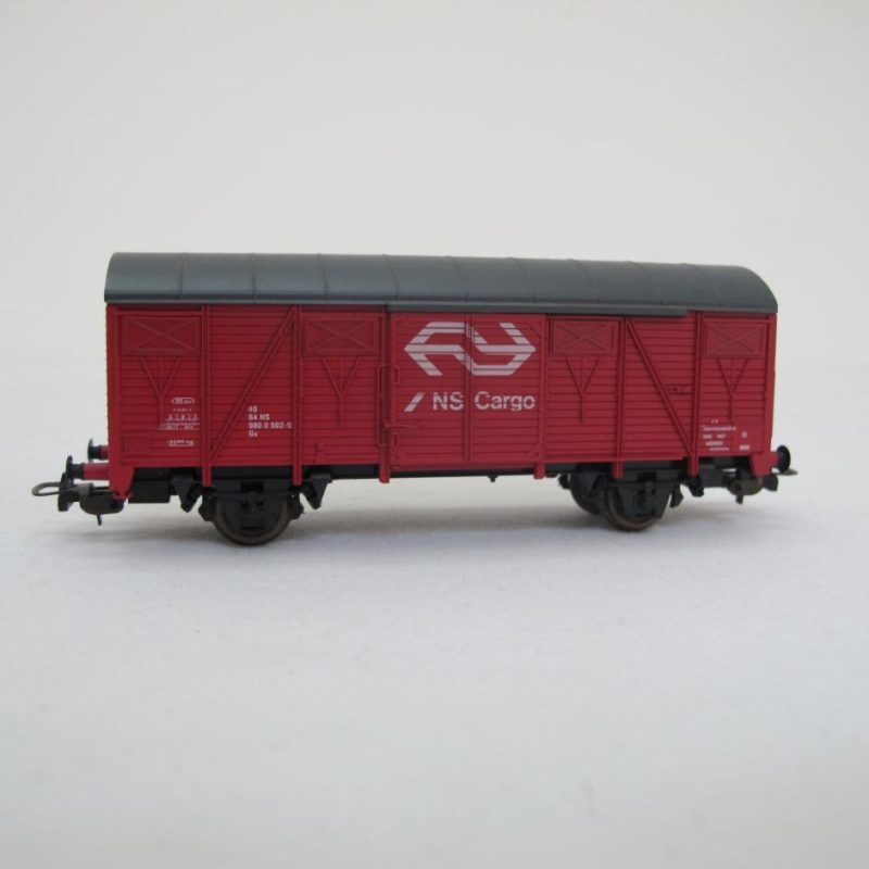 Closed freight wagon of the NS Cargo - Image 11