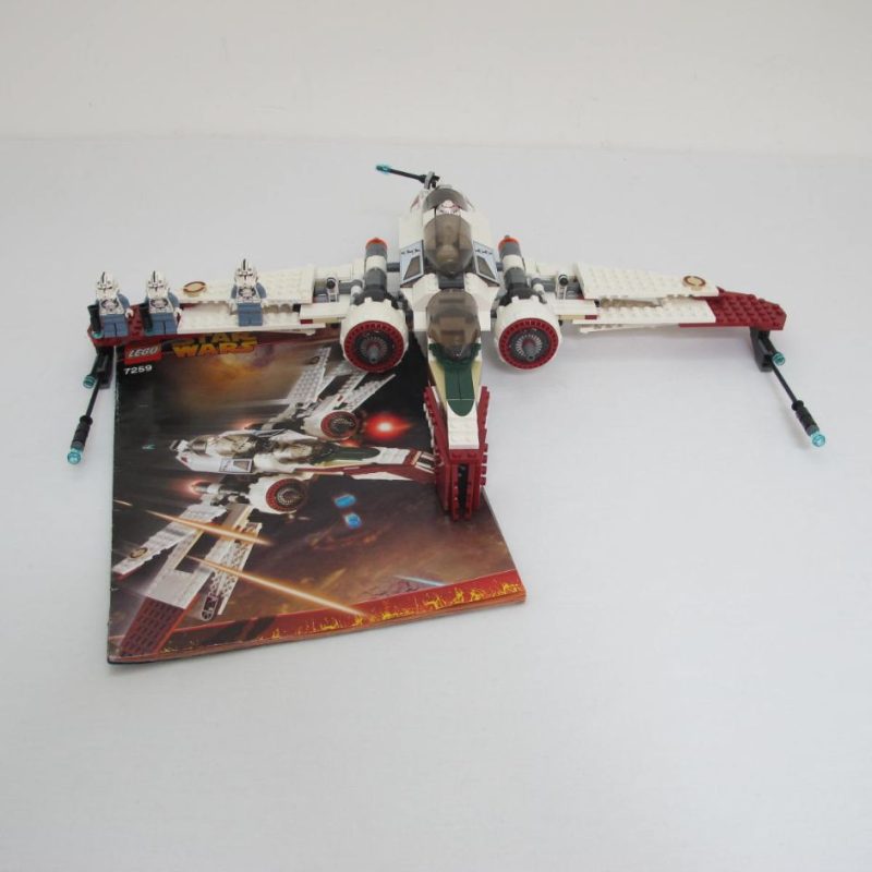 ARC-170 Starfighter. Complete with instructions, no box