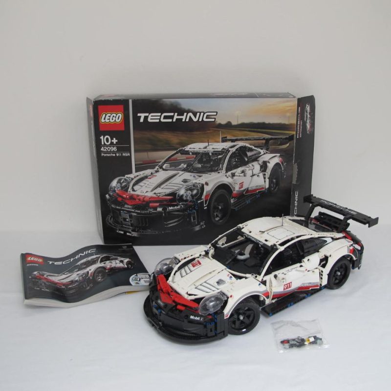 Porsche 911 RSR. Complete with instructions and box