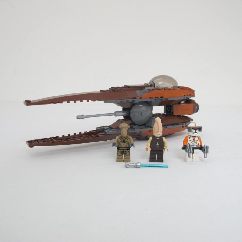 Geonosian Starfighter. Complete with instructions and box - Image 4