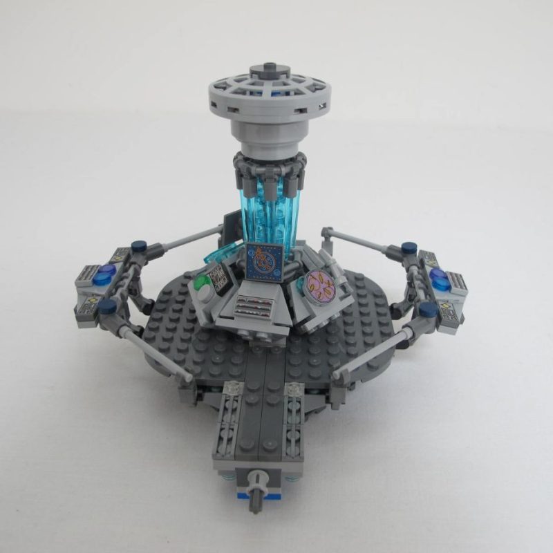 Doctor Who. Complete with instructions, no box - Image 13