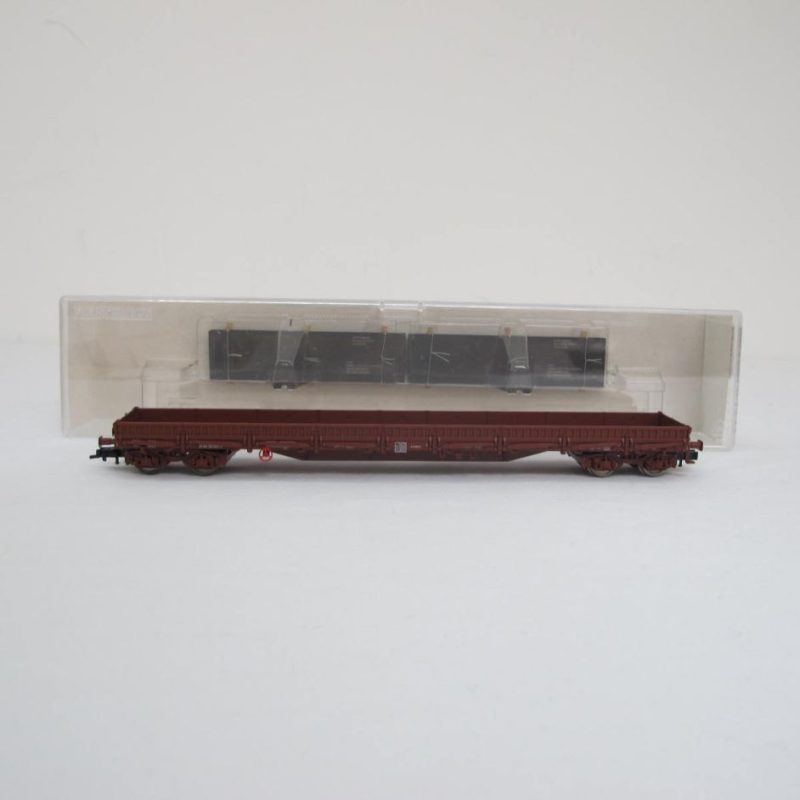 Flat wagon with load