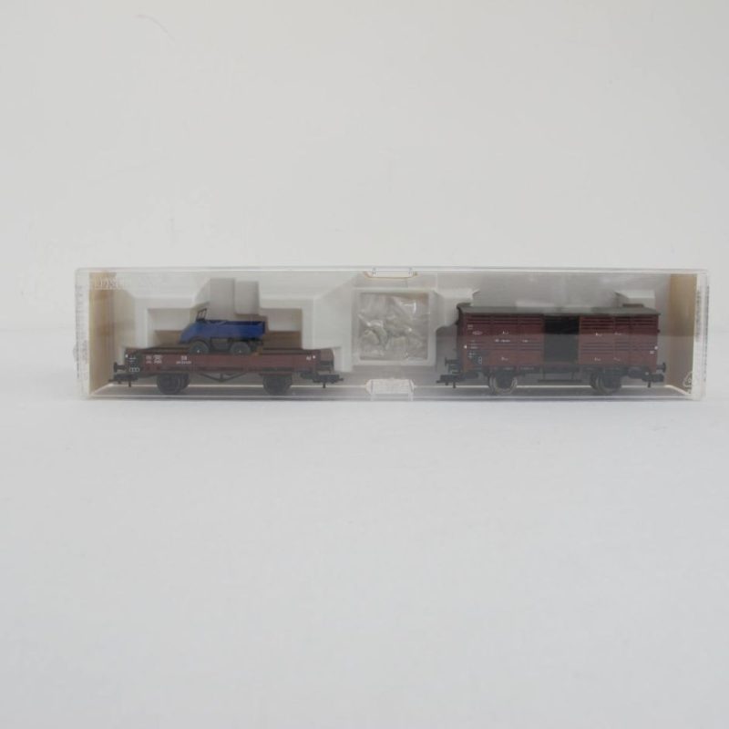 Wagon set rural freight cattle wagon & flat wagon w.Unimog - Image 10
