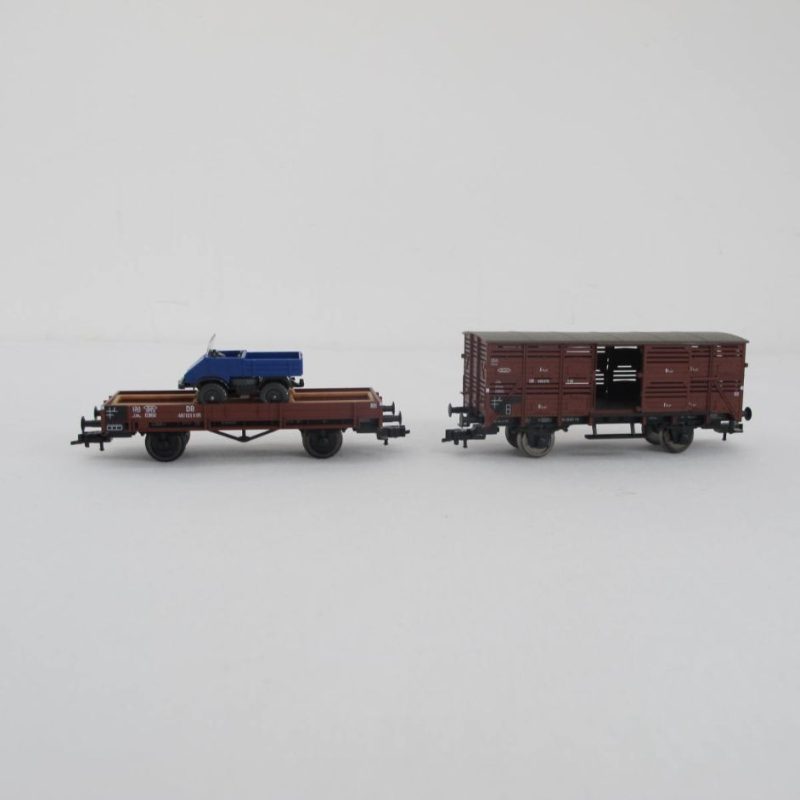 Wagon set rural freight cattle wagon & flat wagon w.Unimog - Image 3