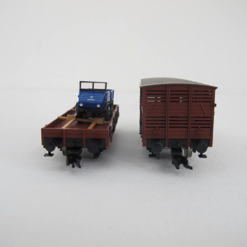 Wagon set rural freight cattle wagon & flat wagon w.Unimog - Image 4