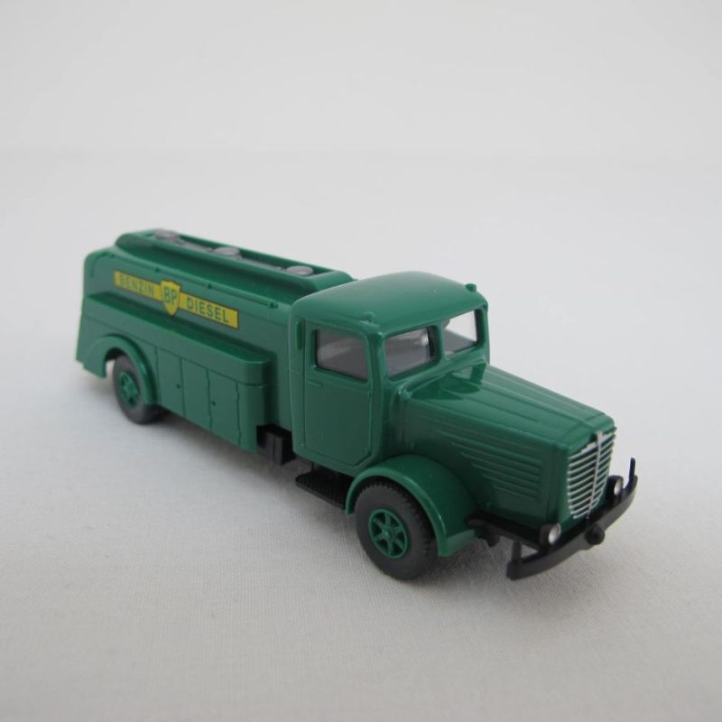 Tank wagon + tanker BP - Image 9