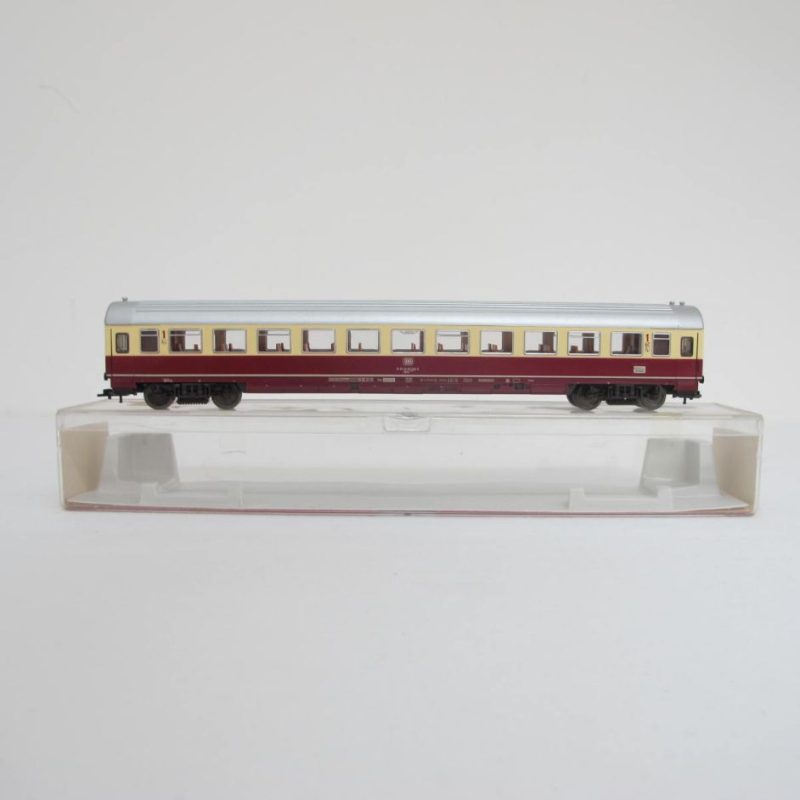 IC/EC compartment coach - 1st class - DB - Ep. IV - TEE