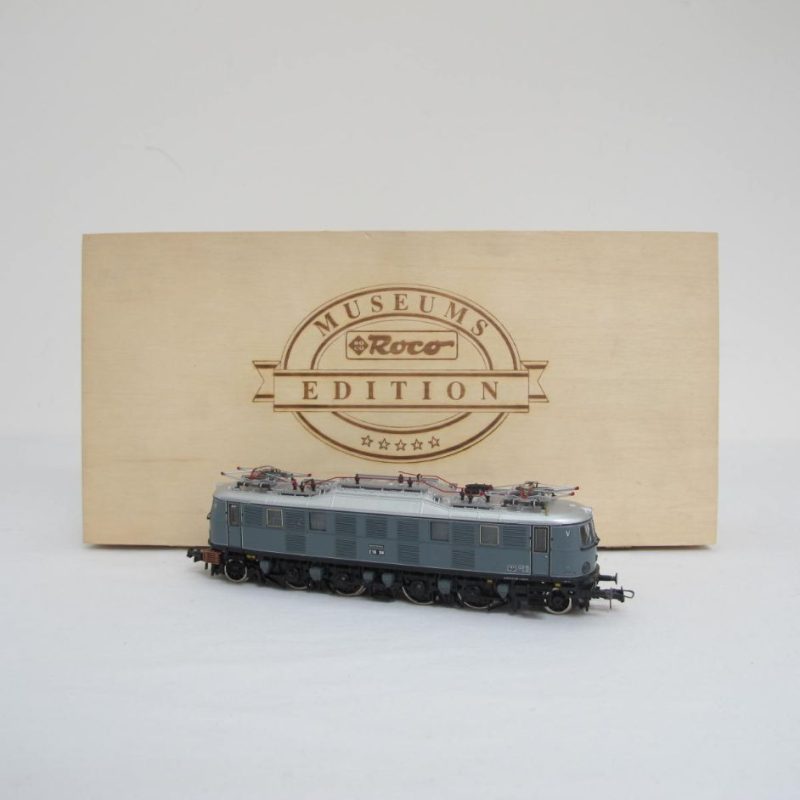 E-Lok BR E 18 08 der DRG
