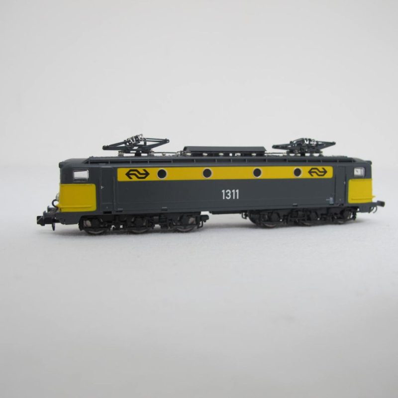 NS 1311 Alsthom Yellow/Grey - Image 4