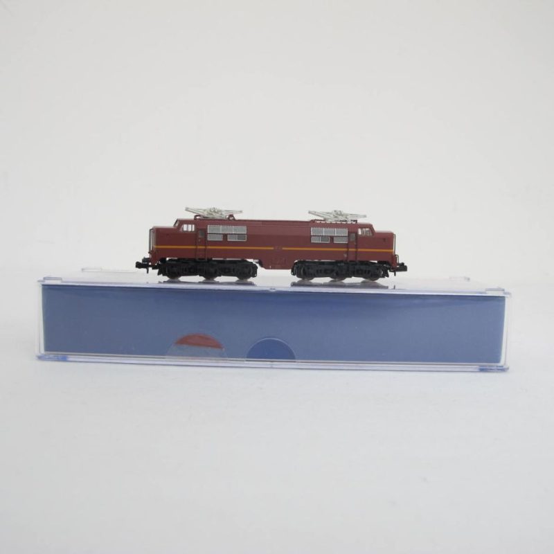 Electric locomotive Rh 1200 brown