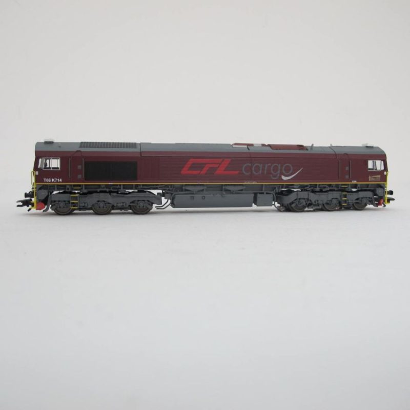 Class 66 Diesel Locomotive - Image 6