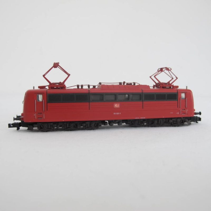 Electric locomotive BR 151, axle arrangement Co'Co', orient red - Image 8