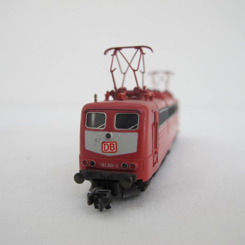 Electric locomotive BR 151, axle arrangement Co'Co', orient red - Image 9