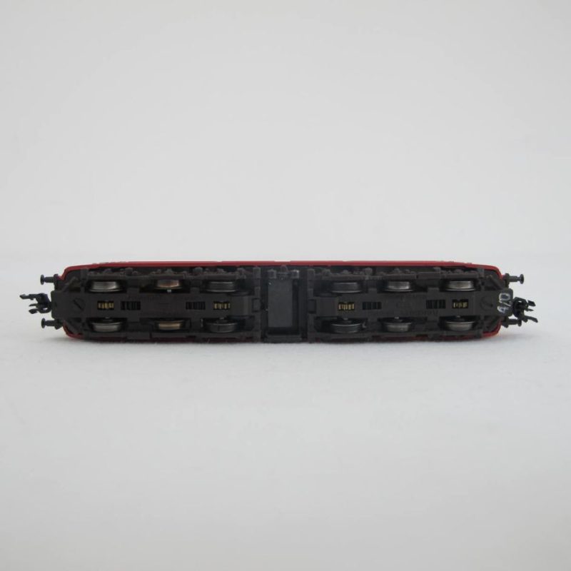 Electric locomotive BR 151, axle arrangement Co'Co', orient red - Image 11