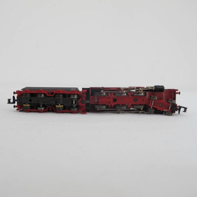 Towed tender locomotive BR 38.10-40, type 2'C h2, black - Image 11