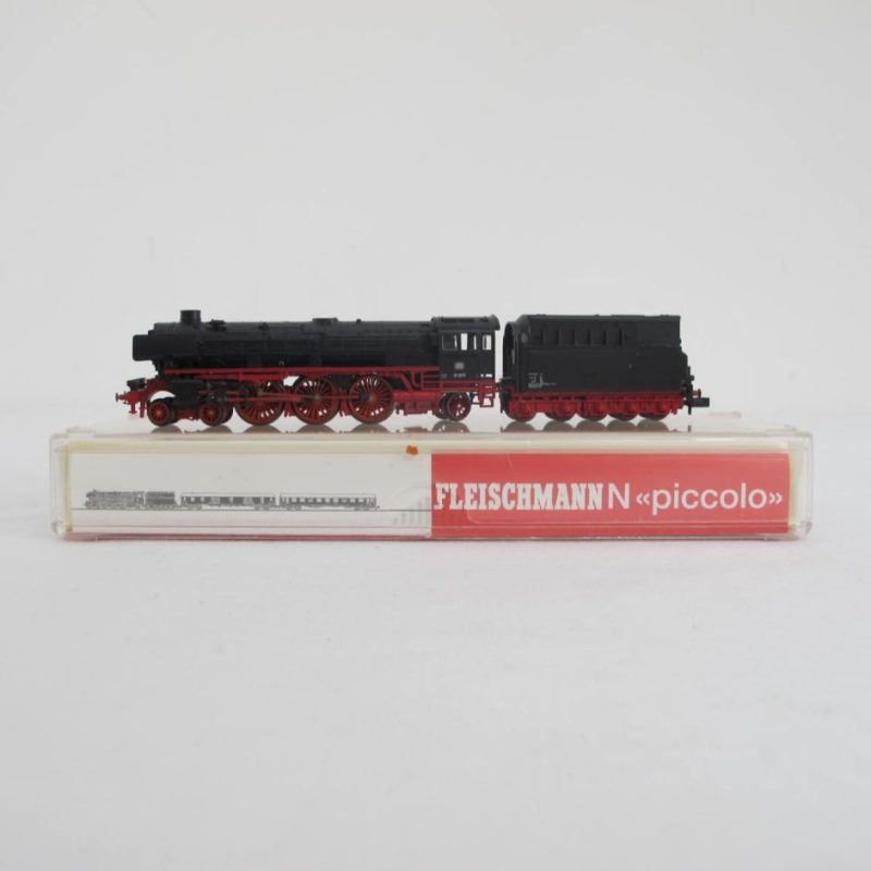 Trailing tender locomotive, BR 01.10, Ba. 2'C 1' h3, black