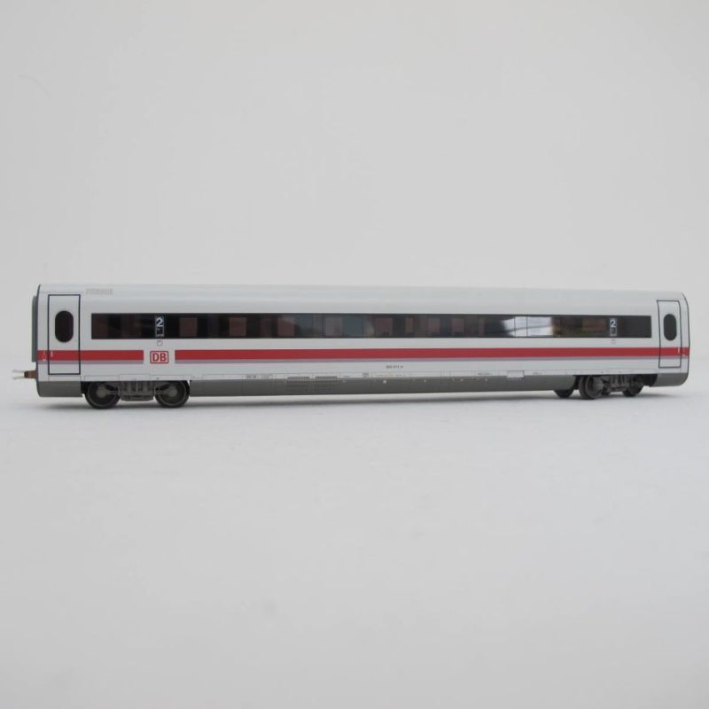 DB four-part train set ICE 1 - Image 14