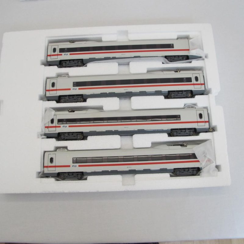 8-CAR NS WHITE SIEMENS ICE3 TRAIN PACK AC Digital Amsterdam - Image 9