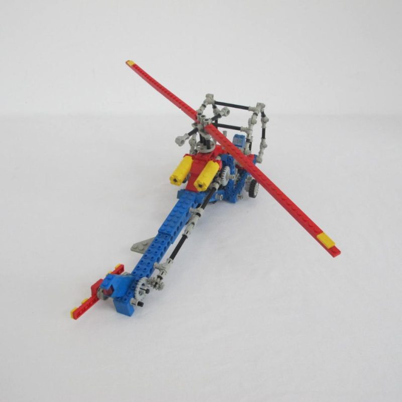 Helicopter. Incomplete with instructions, no box - Image 4