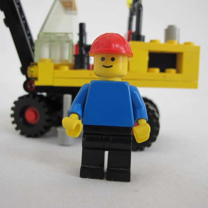 Pneumatic Crane. Complete with instructions, no box - Image 4