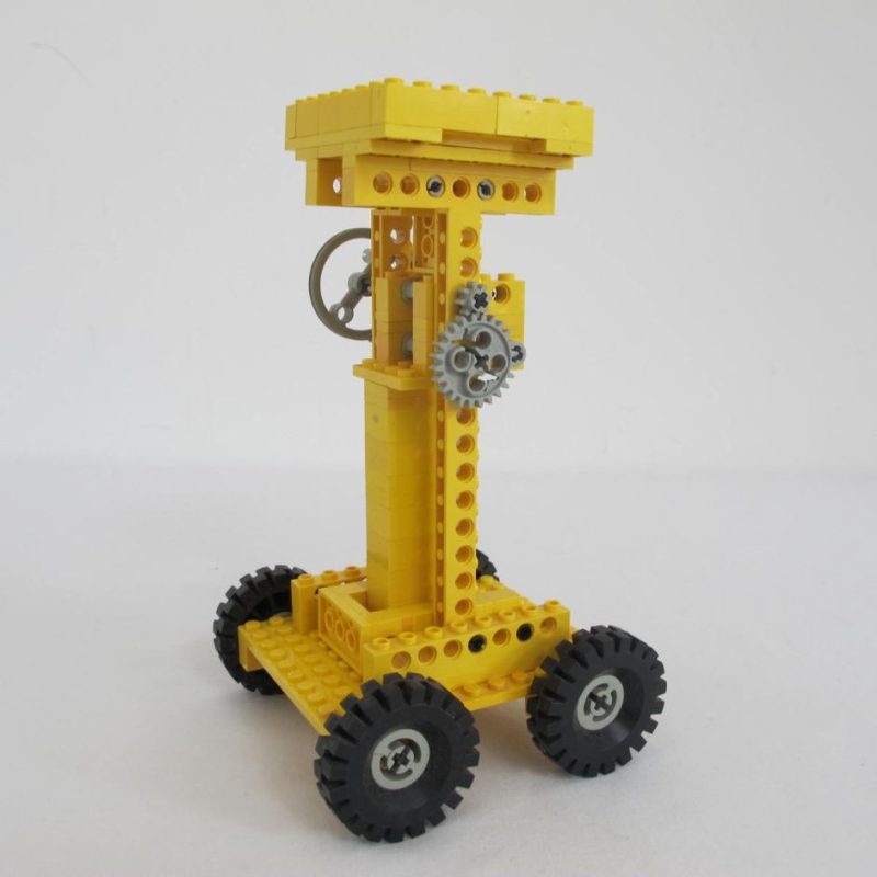 Fork Lift. Incomplete with instructions and box - Image 7