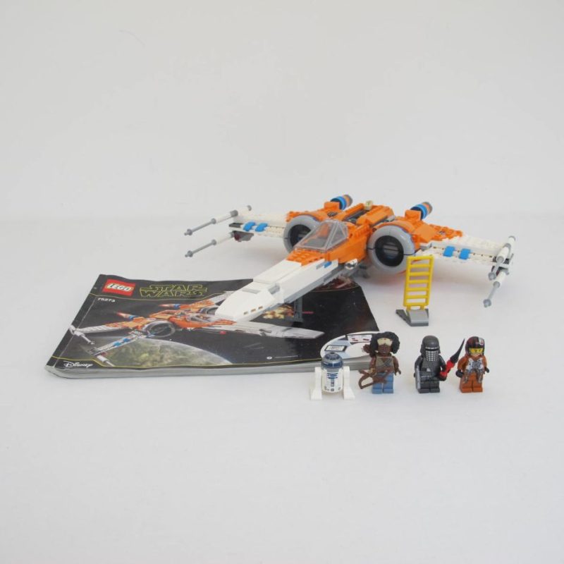 Poe Dameron's X-wing Fighter. Complete with instructions, no box