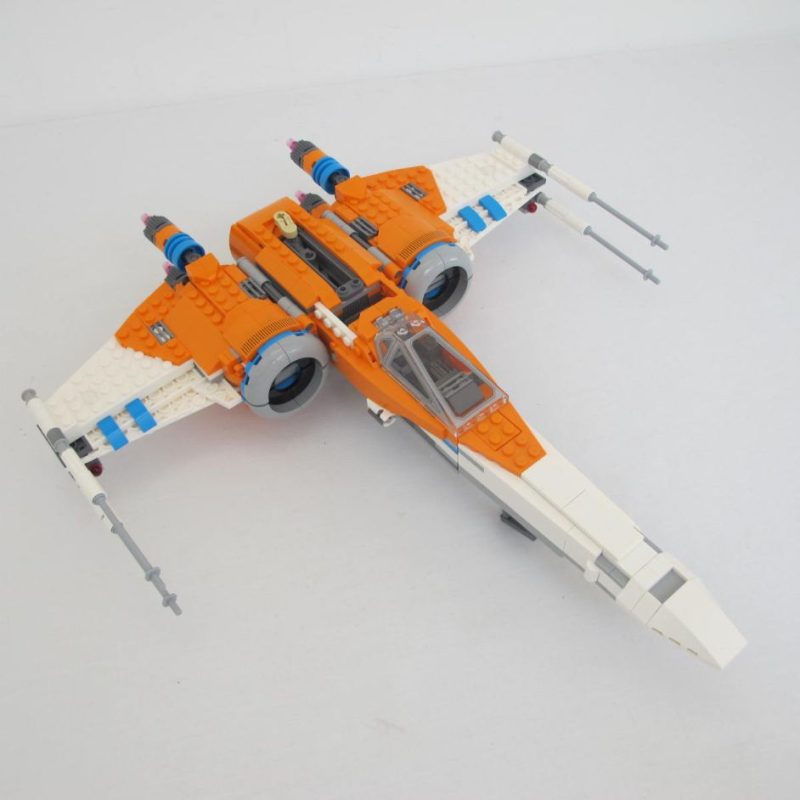 Poe Dameron's X-wing Fighter. Complete with instructions, no box - Image 14