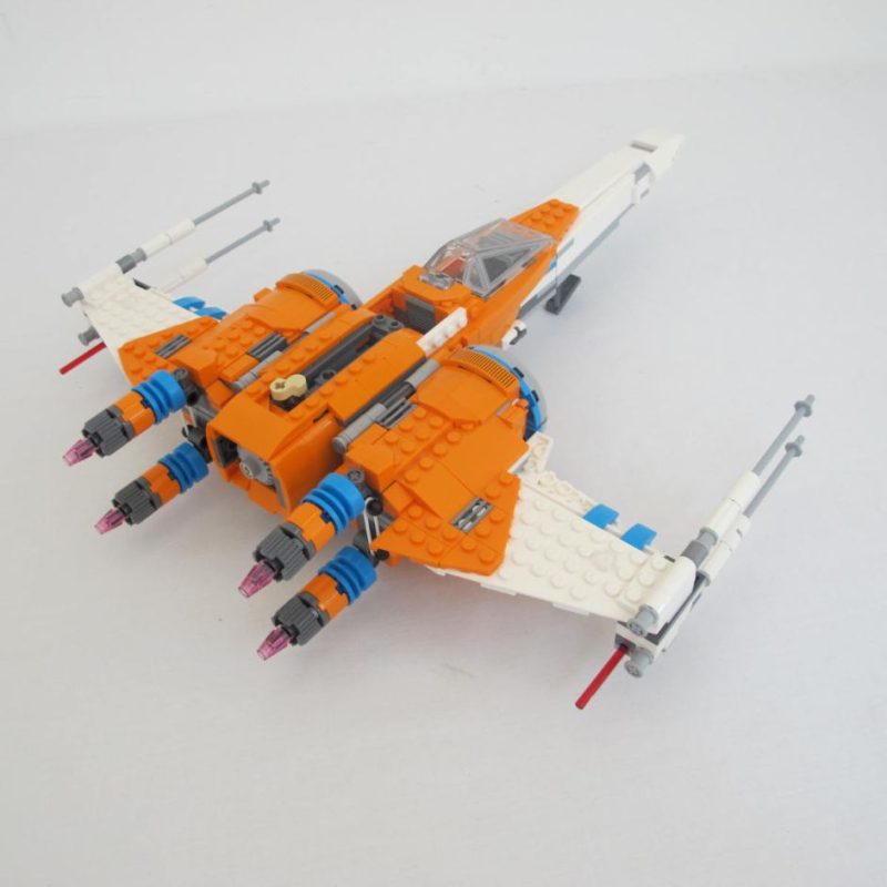 Poe Dameron's X-wing Fighter. Complete with instructions, no box - Image 2