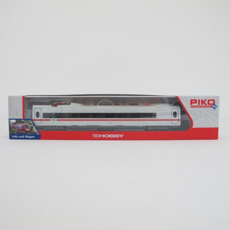 ICE 3 extension coach with NS 406 152-9 pantograph