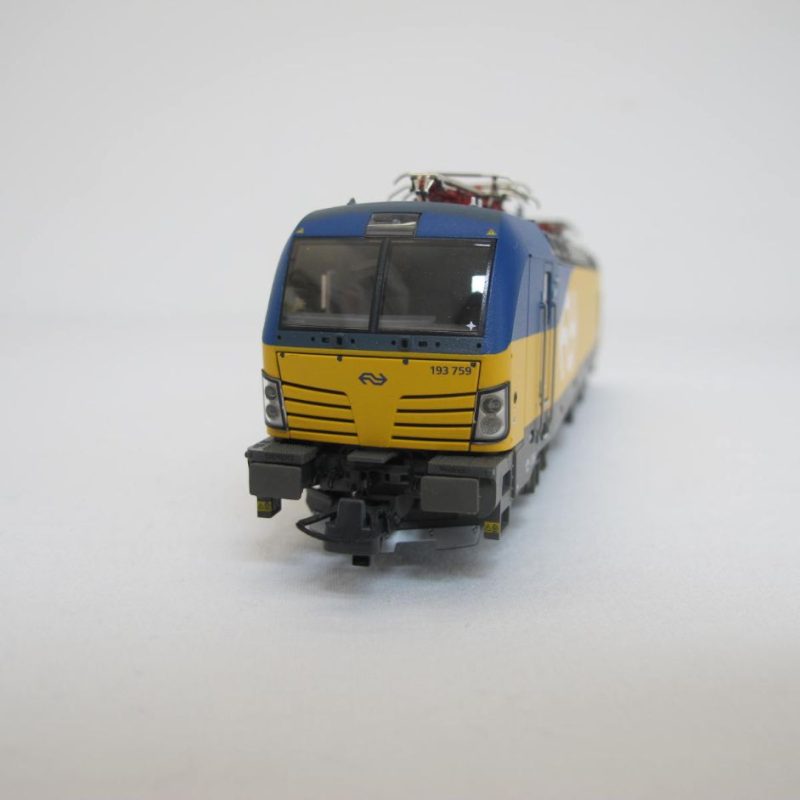 Electric locomotive Vectron 193 759 of the NS - Image 6