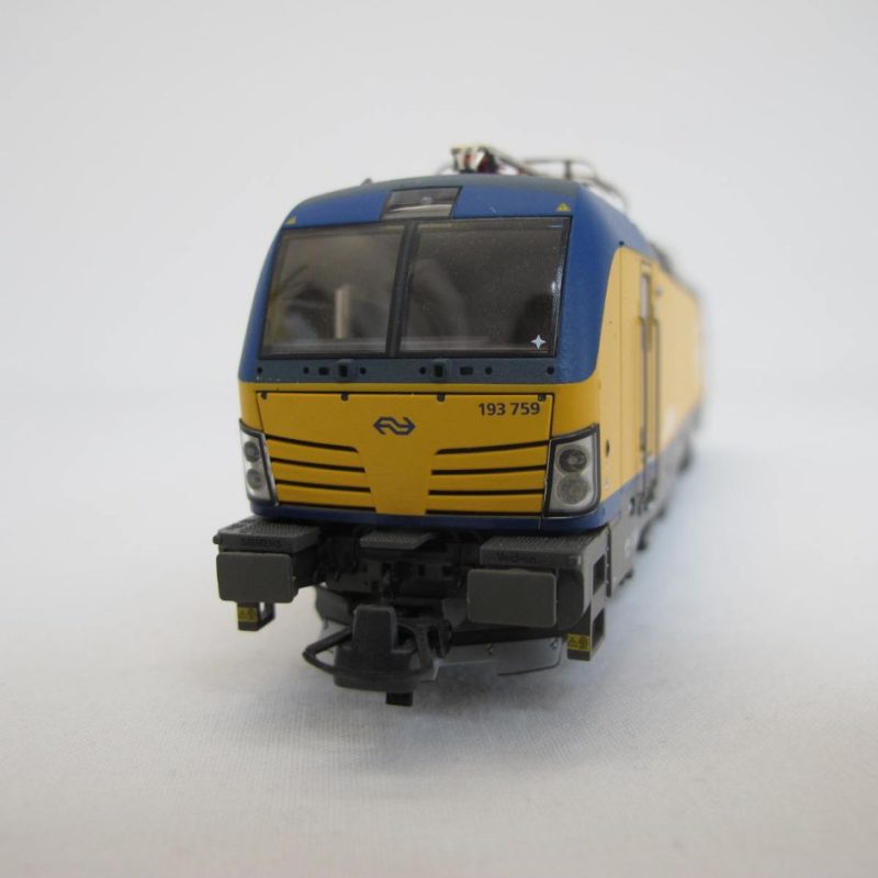 Electric locomotive Vectron 193 759 of the NS - Image 8