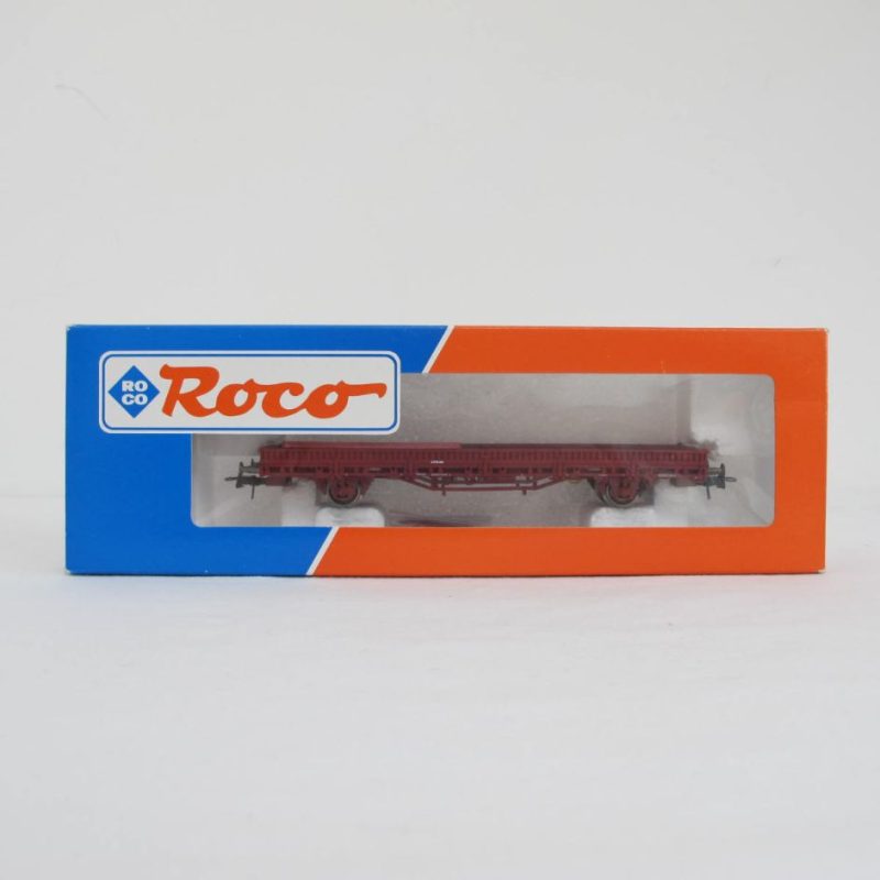 CFL brown stake wagon - Image 2