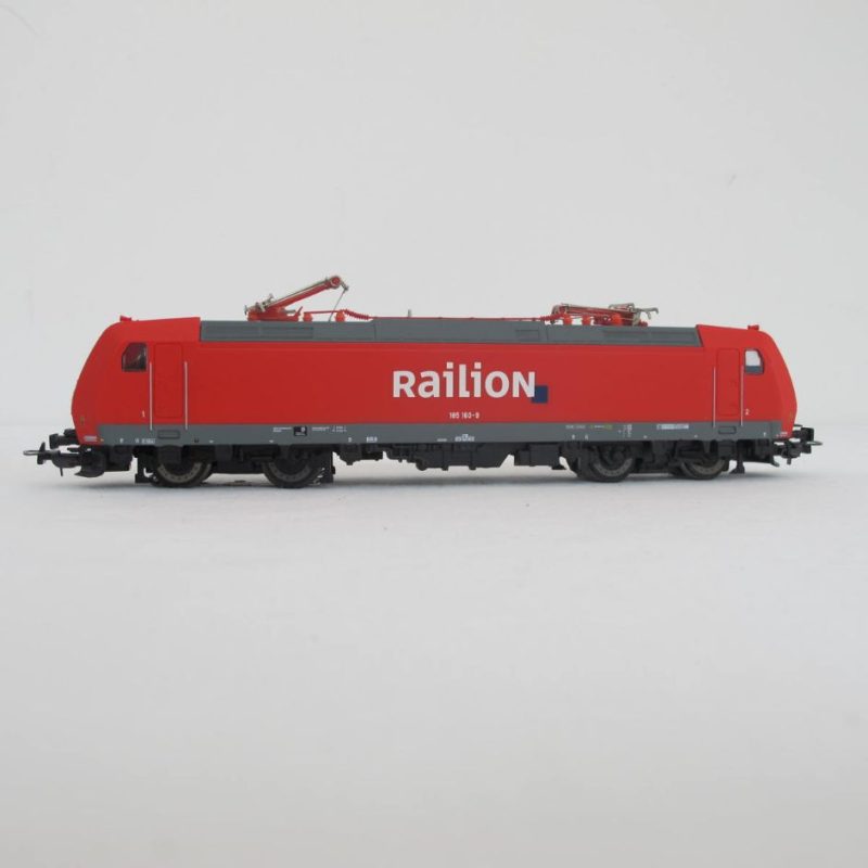 Electric locomotive BR 185 160-9 | Railion electric locomotive - Image 8