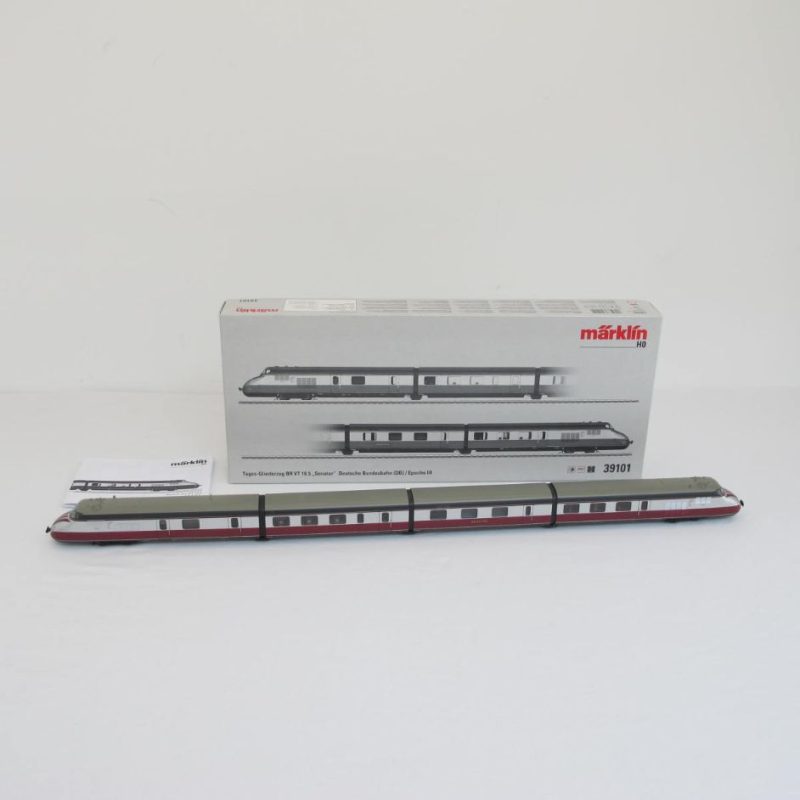 Daytime articulated train VT 10.5 ‘Senator’ DB, sound