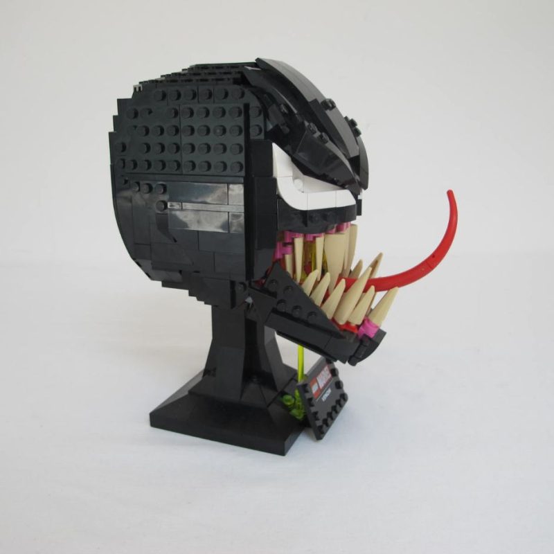 Venom. Complete without instructions and box - Image 7