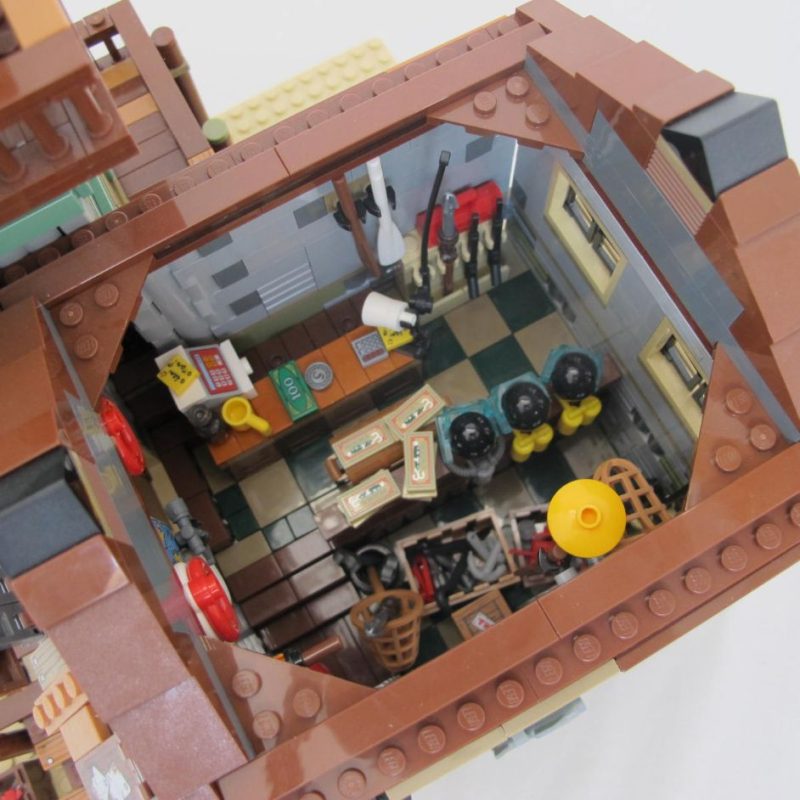 Old Fishing Store. Complete without instructions and box - Image 4
