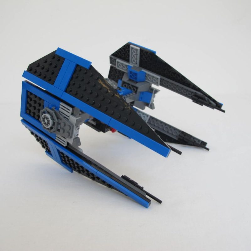 TIE Interceptor. Complete with instructions and box - Image 3