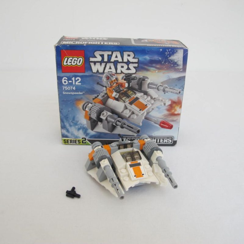 Snowspeeder. Incomplete with box