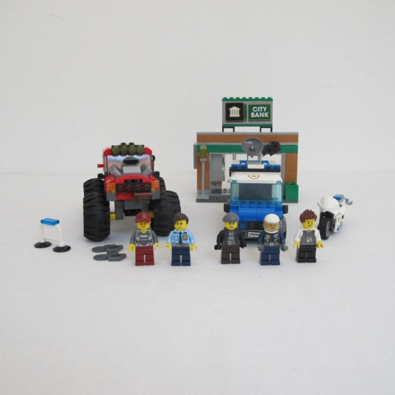 Police Monster Truck Heist. Complete with instructions, no box - Image 7