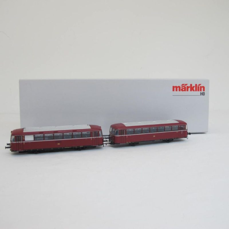 Railcar series VT 98.9 with VS 98 of the DB - Image 12