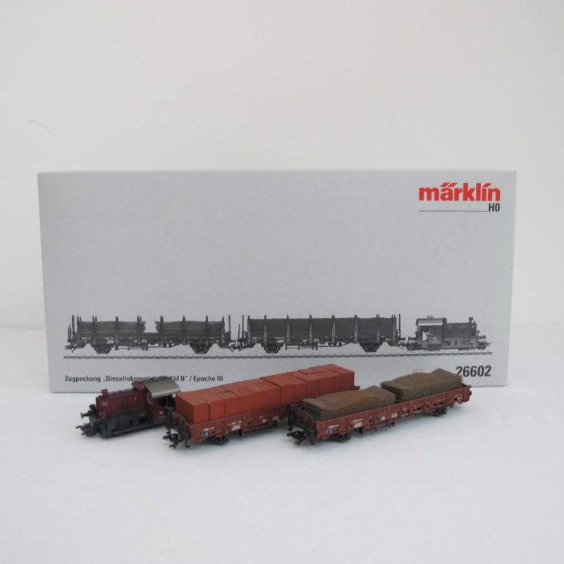 Train set diesel locomotive Köf II with 2 loaded stake wagons of the DB in Ep.III | mfx + TELEX couplings