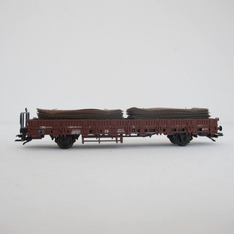 Train set diesel locomotive Köf II with 2 loaded stake wagons of the DB in Ep.III | mfx + TELEX couplings - Image 21